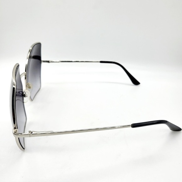 Octagonal Silver Framed Gradient Lenses Sunglasses - Picture 4 of 6